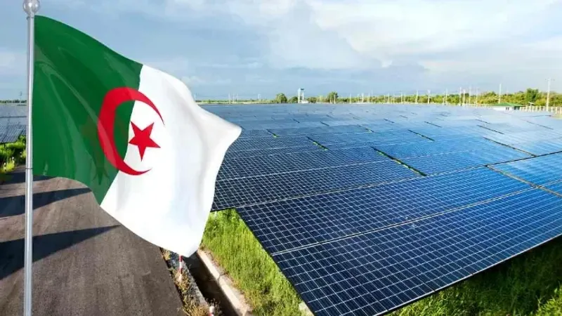 الرئيس المدير العام للشركة الجزائرية للطاقة : الجزائر على موعد مع إنجاز 6 محطات تحلية جديدة بالطاقة الشمسية في 2025