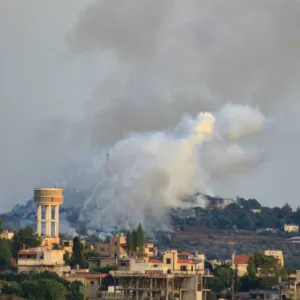إسرائيل تقصف أهدافاً لـ«حزب الله» في جنوب لبنان