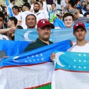 #صور |     حضور وحماس كبير من جماهير #أوزبكستان قبل نهائي #كأس_آسيا_تحت_23_عاما أمام #اليابان على استاد جاسم بن حمد