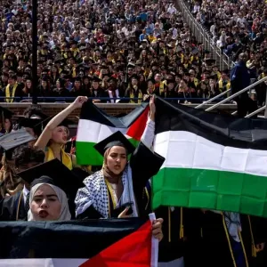 احتجاجات مؤيدة للفلسطينيين تعطل حفل تخرج بجامعة ميشيجان