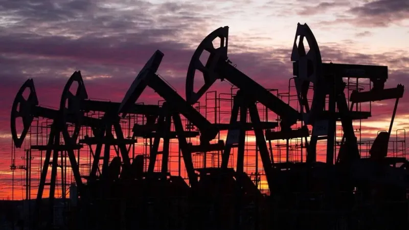 توقعات بارتفاع النفط بالربع الثالث مع تراجع المعروض وتزايد الطلب
