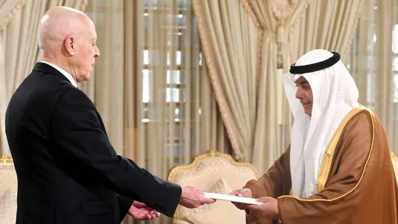 رئيس الجمهورية يتسلّم أوراق اعتماد سفير مملكة البحرين بتونس