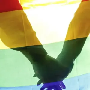 العراق يُقر مشرع قانون يجرم العلاقات الجنسية المثلية وسط "انتقادات غربية"