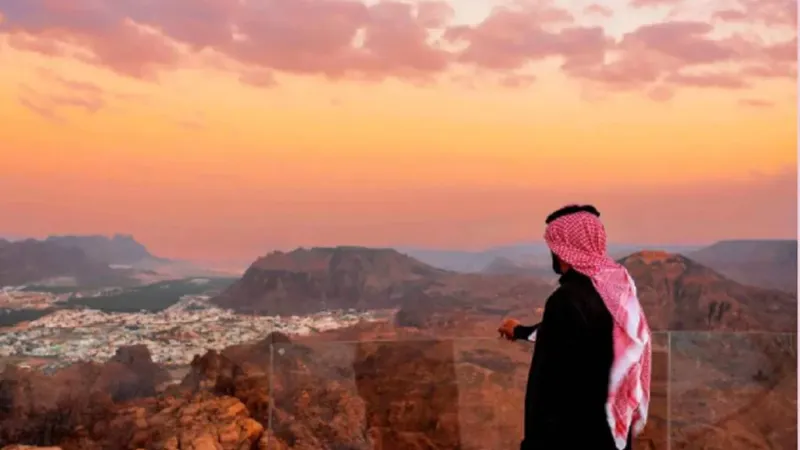 "العُلا" تشارك في سوق السفر العربي وتوقع شراكات استراتيجية بالقطاع