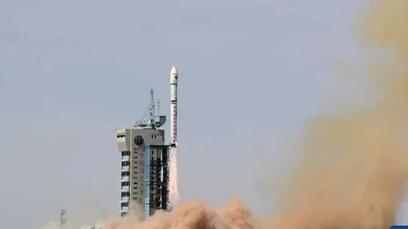 الصين تطلق صاروخًا اصطناعيًا جديدًا في الفضاء