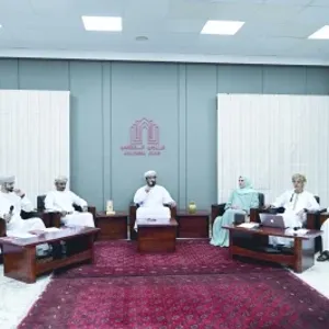 مناقشة جهود سلطنة عمان في تحقيق الاستدامة البيئية