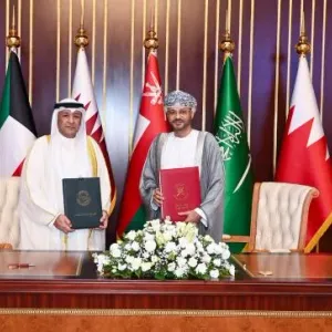 سلطنة عُمان توقع اتفاقية مع مجلس التعاون لتعزيز التعليم والترجمة