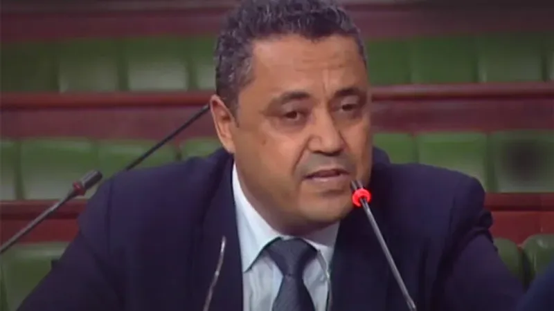 رئيس لجنة الدفاع والأمن بمجلس النواب : "حل مشكلة الهجرة غير النظامية للأفارقة من جنوب الصحراء إلى تونس حلها إقليمي ودولي بالأساس "