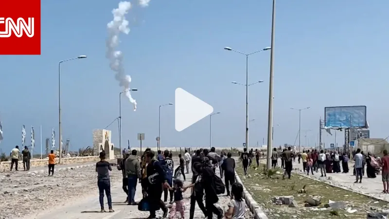 شاهد كيف تحولت رحلة فلسطينيين لشمال #غزة إلى كابوس