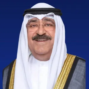 أمير الكويت يعلن حل مجلس الأمة ووقف بعض مواد الدستور