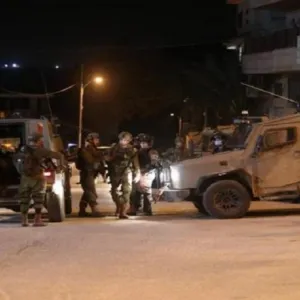إصابتان برصاص القوات الإسرائيلية خلال اقتحام مدينة أريحا شرقي الضفة الغربية (فيديو)