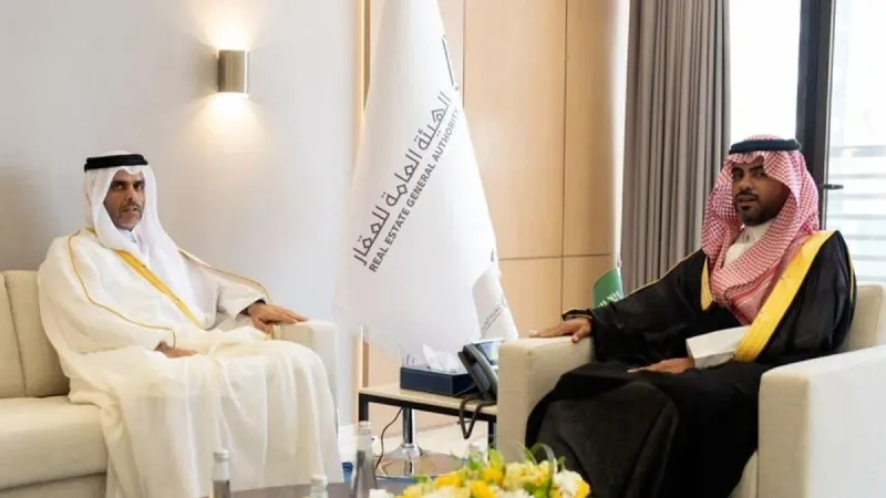 رئيس الهيئة العامة لتنظيم القطاع العقاري يجتمع مع نظيره السعودي