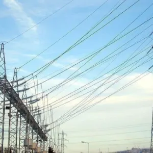 الكهرباء العراقية تحدد موعد إنجاز الربط الكهربائي مع الكويت