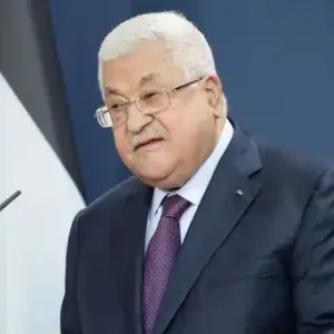الرئيس عباس يصل المستشفى الاستشاري لإجراء فحوصات طبية روتينية