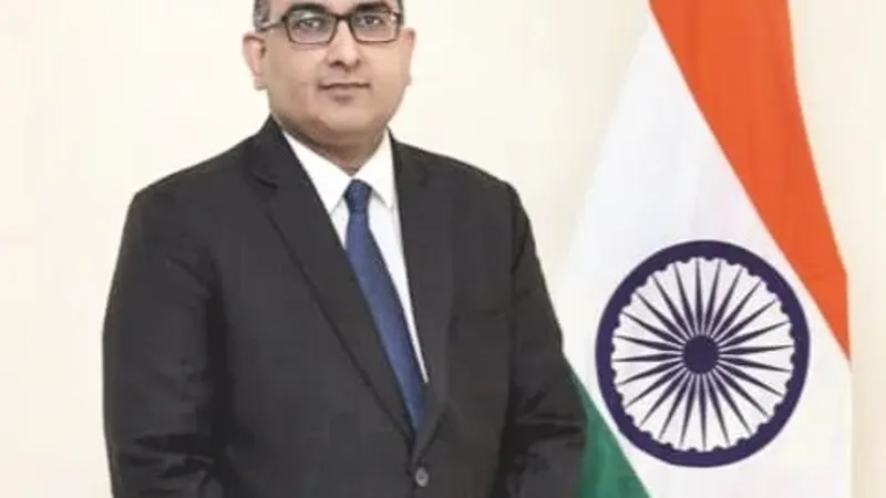سفير الهند لدى الدولة يشيد بدور الدبلوماسية القطرية إقليميا ودوليا
