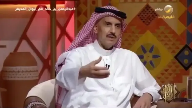 المديفر يسأل الأمير عبدالرحمن بن خالد: هل أنت راضِ عن المشروعات الاقتصادية بنادي الإبل؟.. بالفيديو.. الأخير يرد