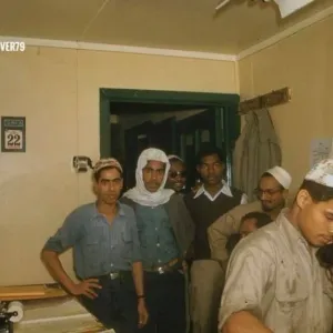 شاهد.. صور نادرة لموظفين سعوديين في أرامكو.. والكشف عن تاريخ التقاطها