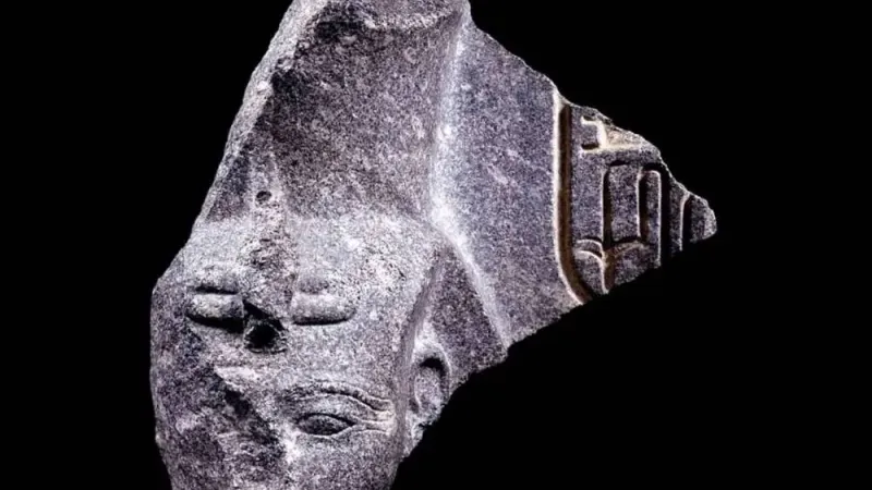مصر تستعيد رأس تمثال رمسيس الثاني من سويسرا