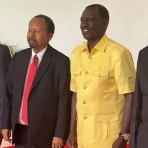 السودان.. ماذا تضمن "اتفاق نيروبي" الذي وقعه حمدوك مع الحلو ونور؟