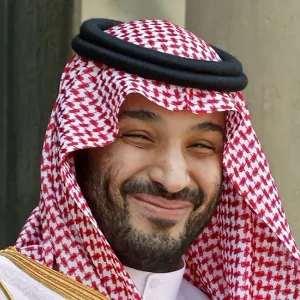فيديو طريف لمشجع يطلب التقاط صورة مع ولي العهد السعودي والأمير يتفاعل بإيجابية (صورة+ فيديو)
