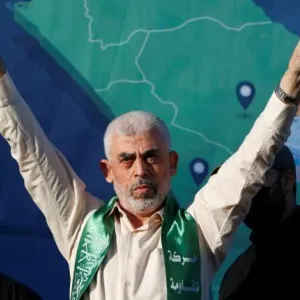 تيمنًا بزعيم حماس في غزة.. أردني يطلق على مولوده اسم «السنوار»