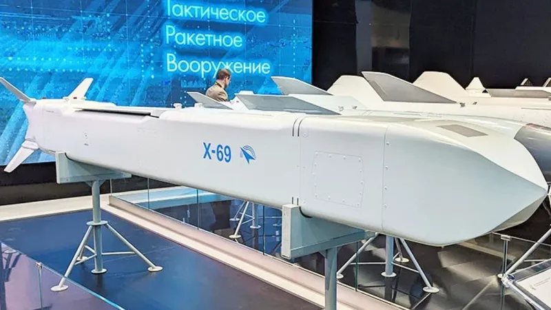 عبر "𝕏": يثير قلق أوكرانيا.. ماذا نعرف عن صاروخ كروز Kh-69 الروسي الجديد؟  #الشرق #الشرق_للأخبار