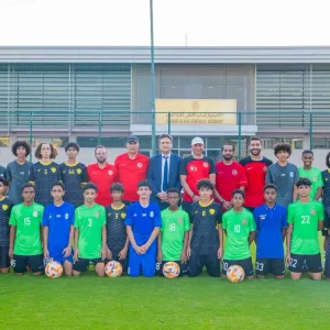 «دبي الرياضي» يُطلق مراكز تطوير مواهب كرة القدم بالأندية