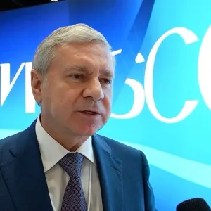 مسؤول روسي: قمة "AIM" في الإمارات منصة مثالية لاستقطاب المستثمرين