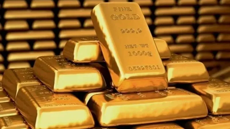 أسعار الذهب تواصل التراجع بعد موجة صعود قياسية