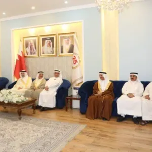رواد مجلس محافظة العاصمة يشيدون بنجاح "قمة البحرين" ومخرجاتها