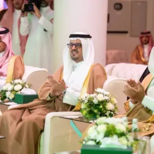 سعود بن مشعل يتفقد مقر الأكاديمية السعودية اللوجستية