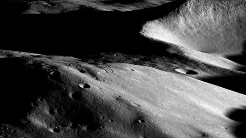 بعد دخولها التاريخ.. «أوديسيوس» تواجه مشكلة على سطح القمر
