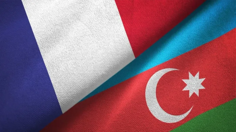 فرنسا تستدعي سفيرتها لدى أذربيجان "للتشاور" في ظل توتر بين البلدين