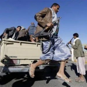 «هيومن رايتس ووتش»: الحوثي يخفي 60 مختطفاً.. والشرعية توافق على حضور مفاوضات مسقط