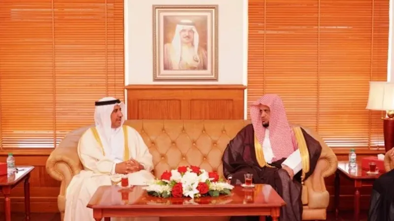 رئيس المحكمة الدستورية يستقبل النائب العام السعودي