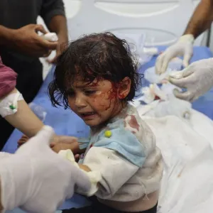 "مجزرة بشعة".. عشرات الضحايا بقصف إسرائيلي على خيام نازحين في رفح