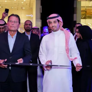 Wallan Trading opens Renault showroom in Automall Jeddah