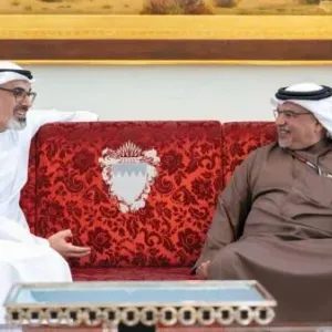 خالد بن محمد بن زايد وولي عهد البحرين يبحثان في المنامة تعزيز العلاقات الأخوية