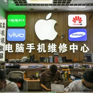 مبيعات iPhone ترتفع بأكثر من 52% بالصين