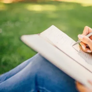 العلاج بالكتابة يساعد مرضى السرطان على مواجهة مخاوفهم