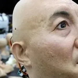 مشاهد من داخل مصنع الروبوتات البشرية المرعب فى الصين.. صور