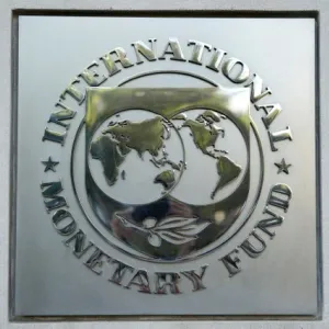 صندوق النقد الدولي: برنامج القرض الخاص بمصر سيساعدها على تخفيف عبء ديونها