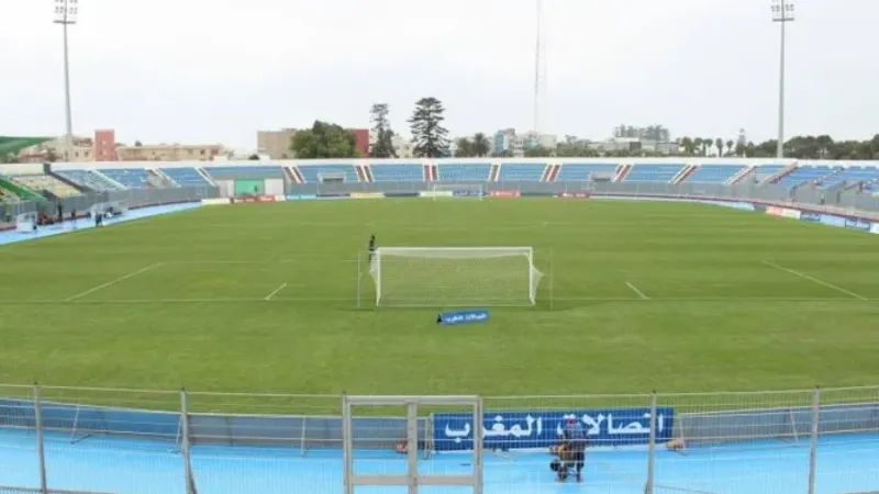 غينيا تستقبل منتخب الجزائر بملعب العبدي بالجديدة