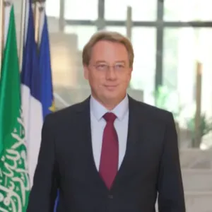 السفير الفرنسي بالمملكة يؤكد اعتماد قرار أوروبي يسمح للسعوديين بالحصول على تأشيرة شنغن لمدة 5 سنوات