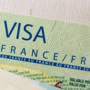 فرنسا منحت 5000 تأشيرة دراسة لطلاب تونسيين سنة 2023