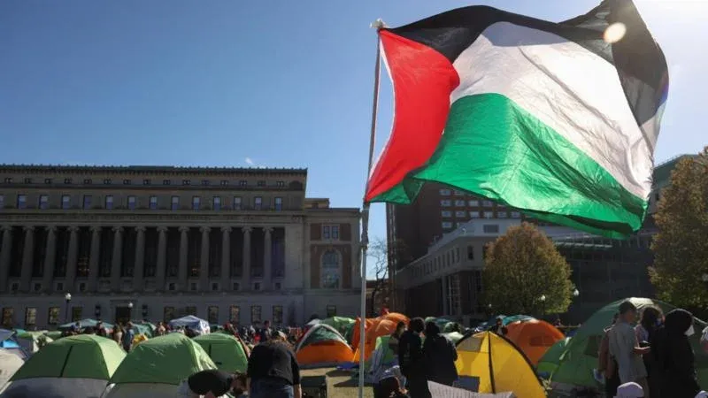 فضّ الاحتجاجات الطلابية المنتقدة لإسرائيل في الجامعات الأمريكية: ماذا تقول قوانين البلاد؟