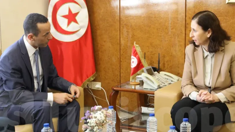 التباحث في سبل التعاون الممكنة بين تونس ومنظمة ''الكوميسا'' في قطاع النّقل