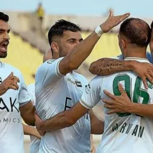 فريق الإمارات يشعل معركة البقاء في دوري أدنوك