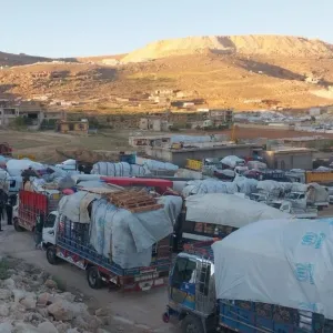 لبنان يستأنف رحلات العودة الطوعية للنازحين السوريين بقافلتين (صور - فيديو)