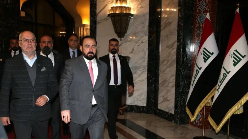 الرئيس الإستوني يصل إلى بغداد في زيارة رسمية